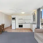 Beach Side Apartment Managed By Gold Coast Premium